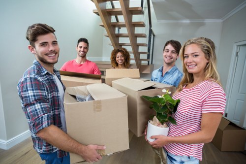 Customer complaint review for a man with van service